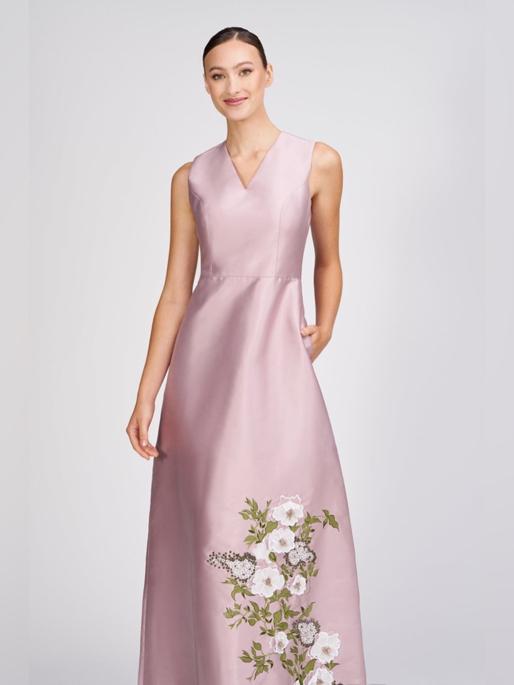 Kay Unger Aurelia Gown - Picture 3 of 7